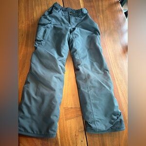 Under Armor youth grey snow pants